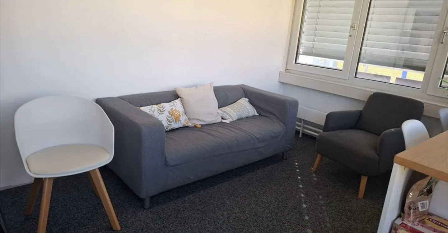 Office space for rent - Photo 5 of 6