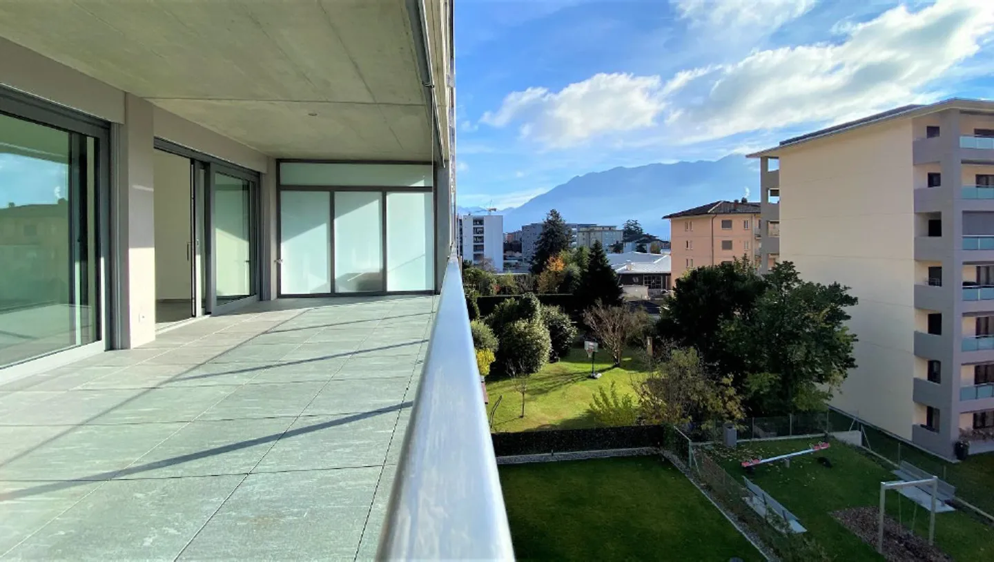 Modern 2.5 Room Apartment - Photo 8 of 12