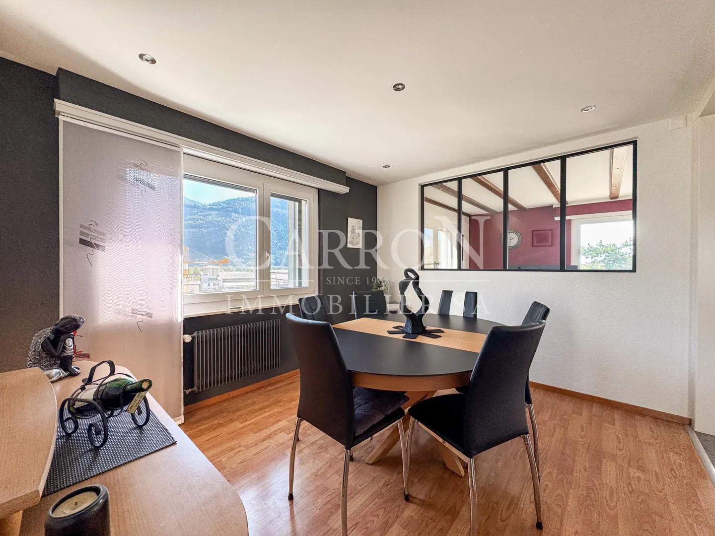 Helle und geräumige 3,5 Zimmer in einem vollständig renovierten Gebäude in Conthey - Foto 5 von 10