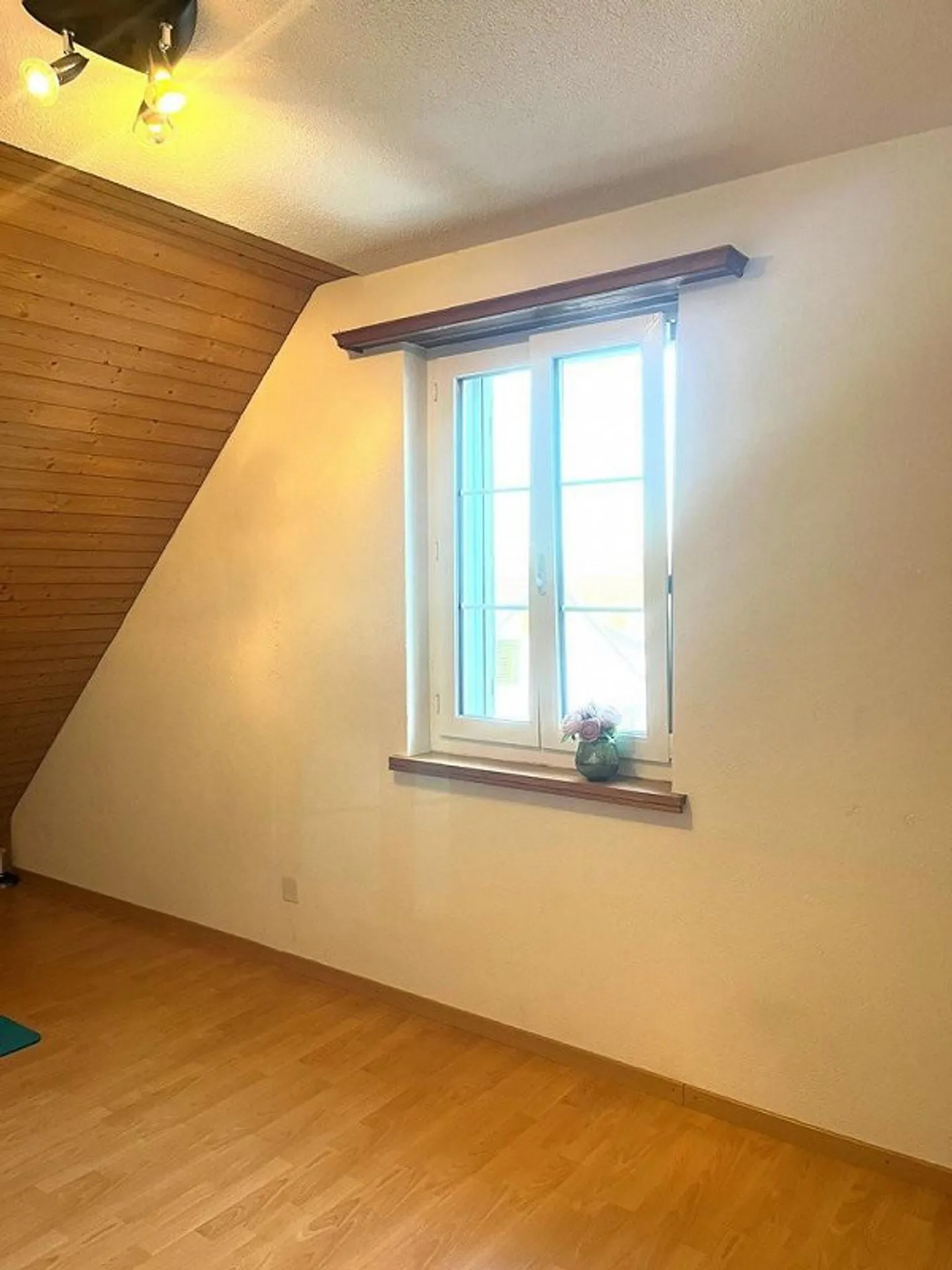 Penthouse à louer dans un endroit calme - Photo 8 sur 11