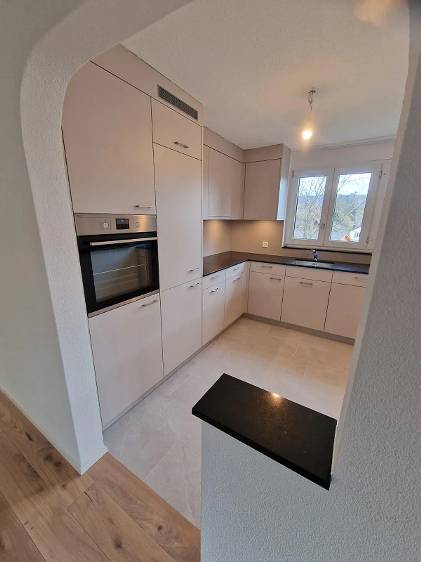 Renovierte 4.5 Zimmer Wohnung - Foto 2 von 25