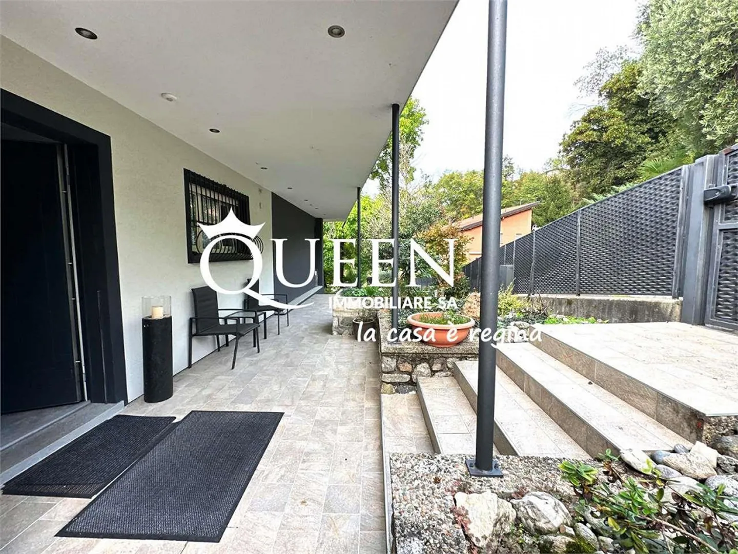 Vacallo : villa 5.5 pièces, 260 m², grand terrain, position dominante - Photo 12 sur 13