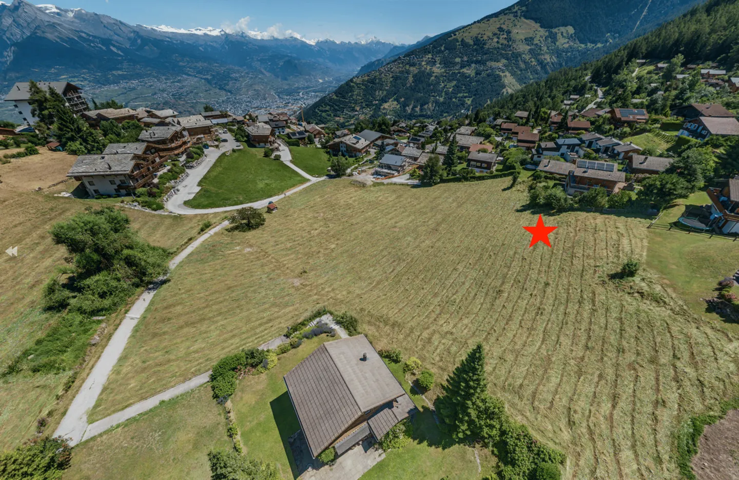 Prime Building Plot in Nendaz - Photo 5 of 6