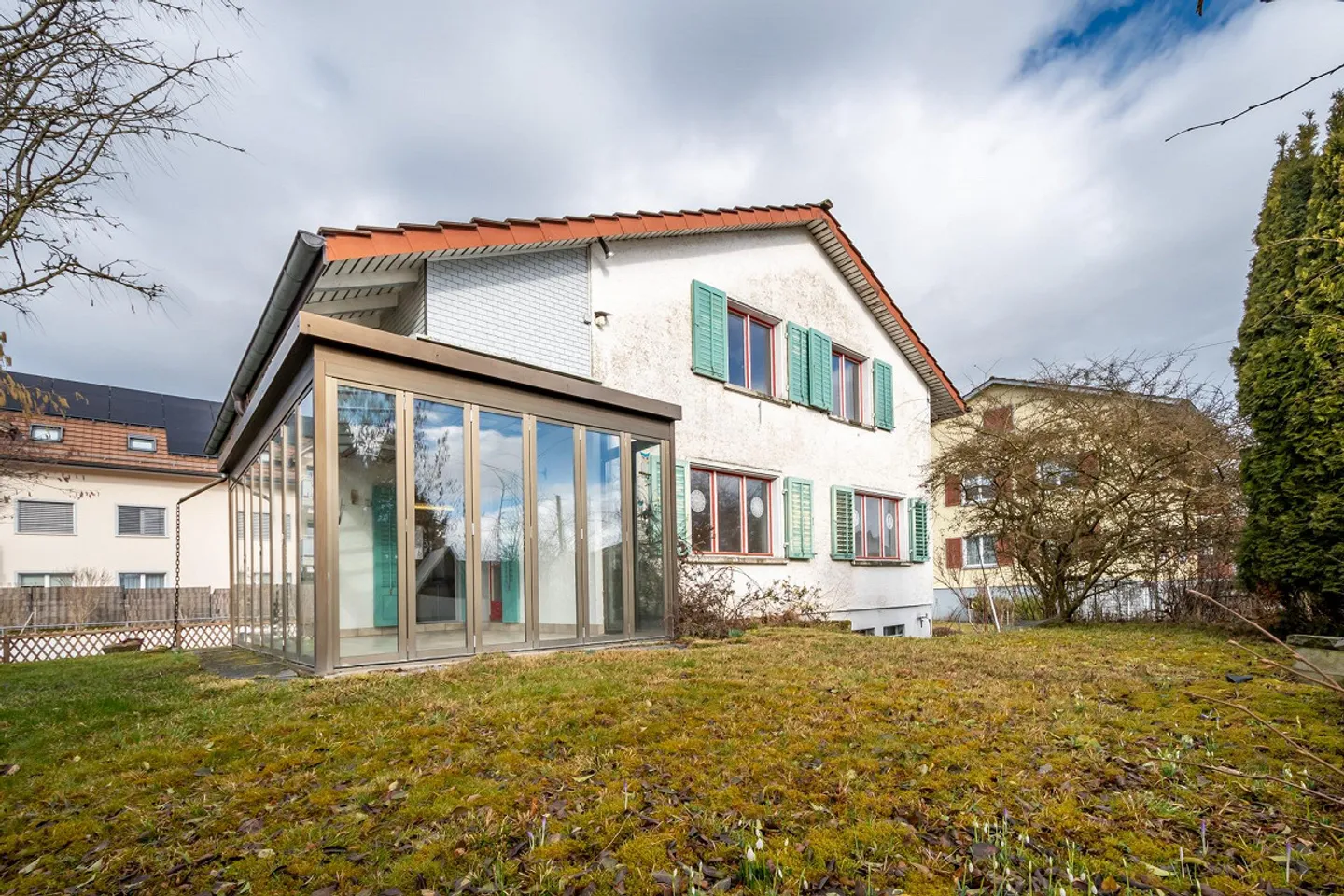 Spacious plot with older single-family house - Photo 14 of 18