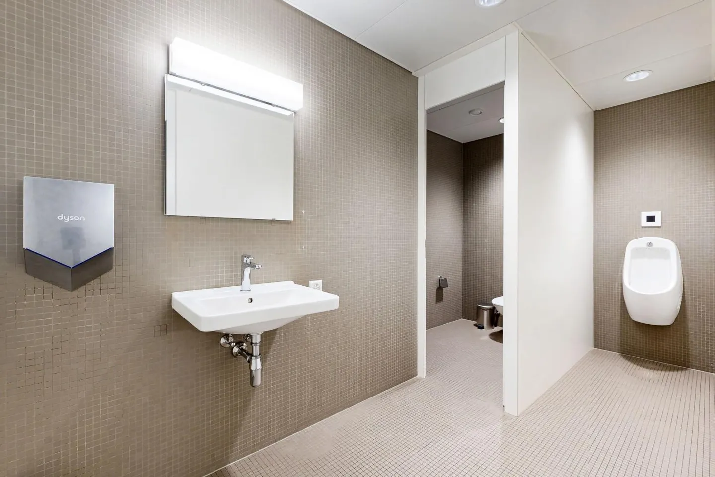 Office - Photo 8 of 9