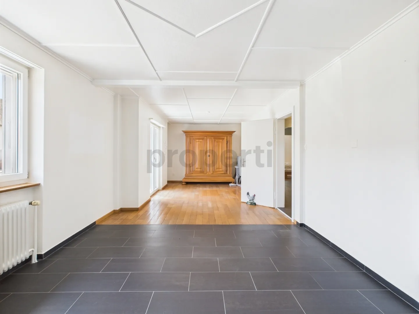 Charmantes Einfamilienhaus mit Gästehaus, Garten und Garage in ruhiger Lage in Pleigne - Foto 4 von 13