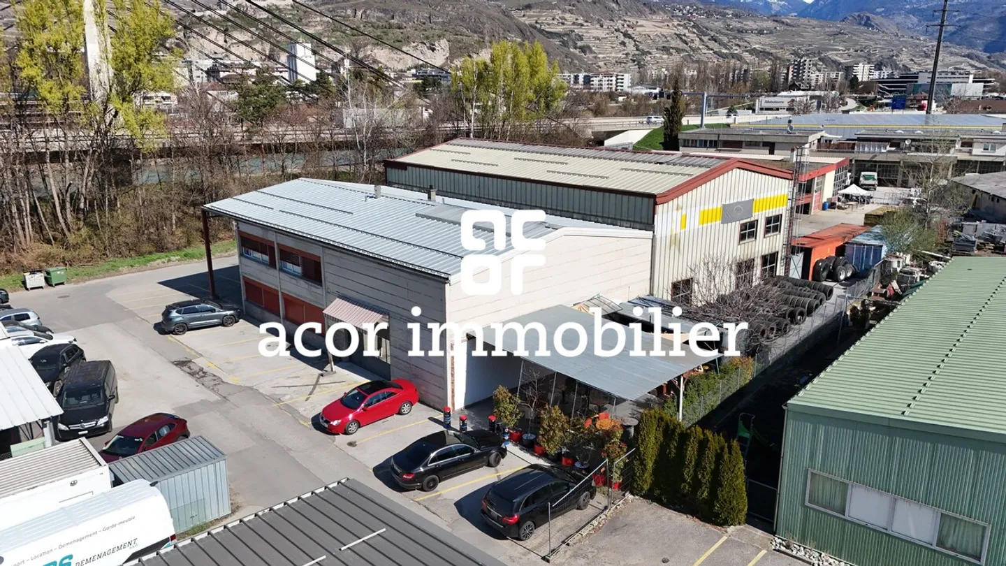 Industrial hall with commercial spaces in Sion! - Photo 3 of 5