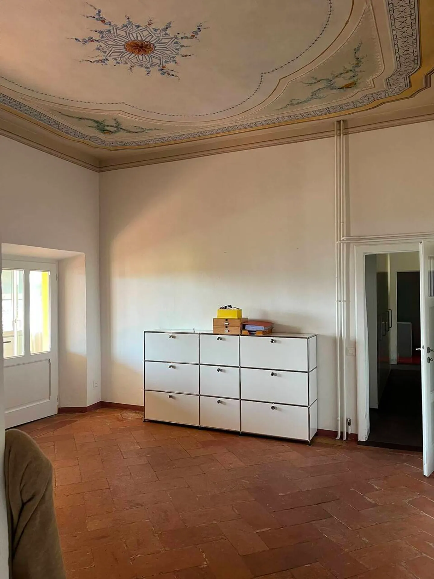 Faszinierendes Haus im Innenhof - Foto 6 von 13