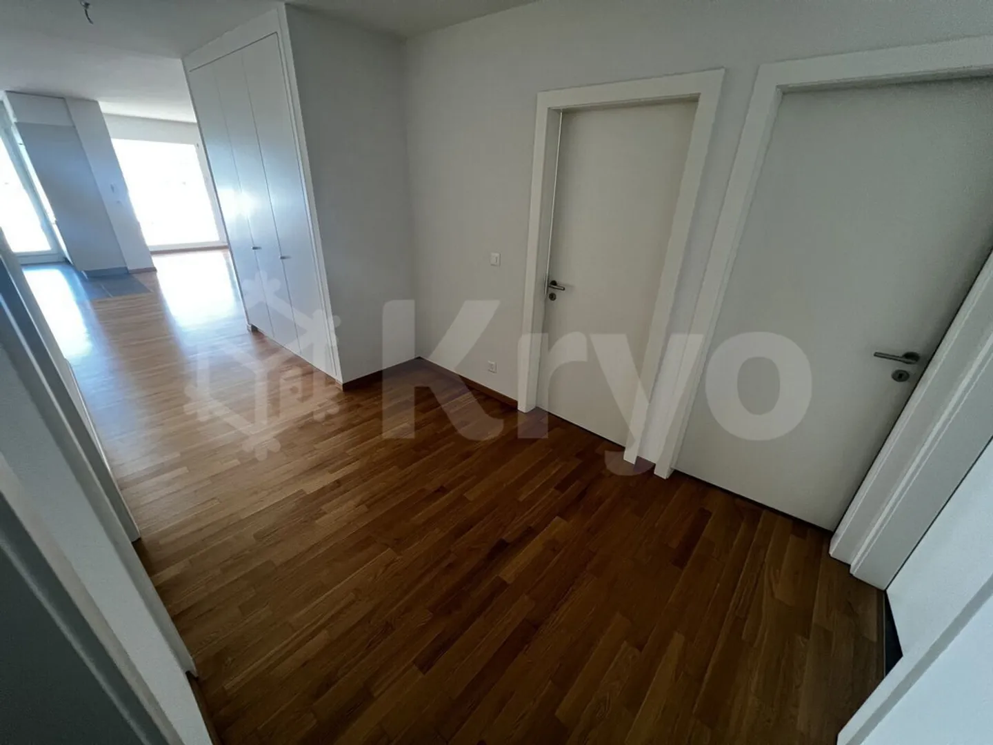 SION - MAGNIFICENT PENTHOUSE 4.5 ROOMS - Photo 7 of 11