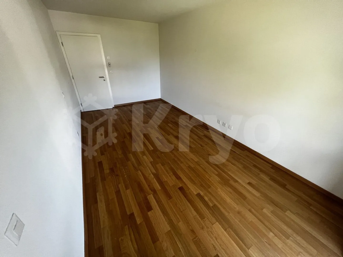 SION - MAGNIFICENT PENTHOUSE 4.5 ROOMS - Photo 9 of 11
