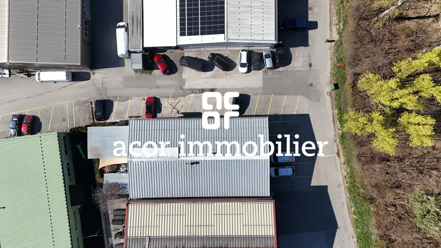 Industrial hall with commercial spaces in Sion! - Photo 2 of 5