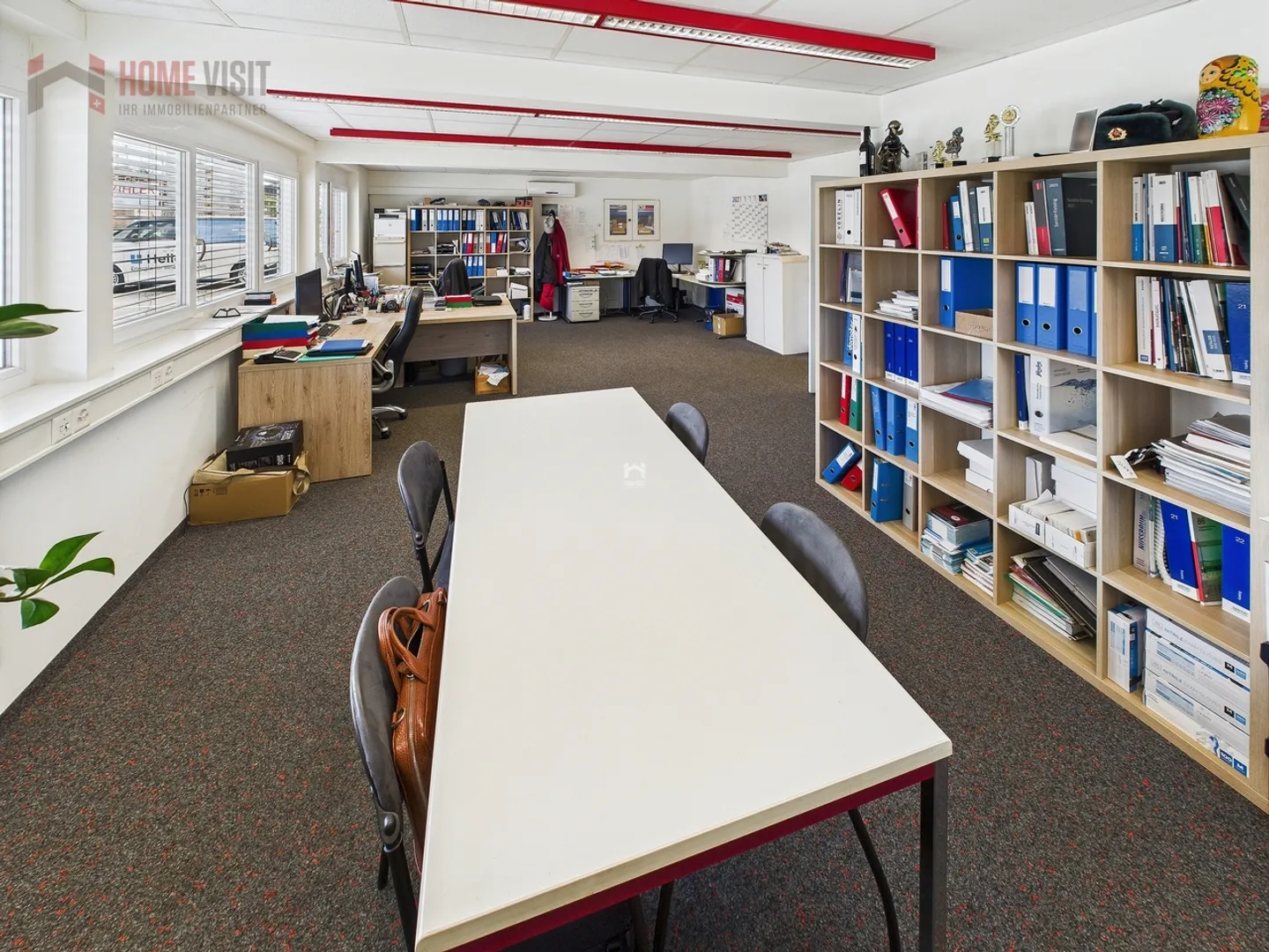 Versatile Commercial Property - Photo 6 of 14