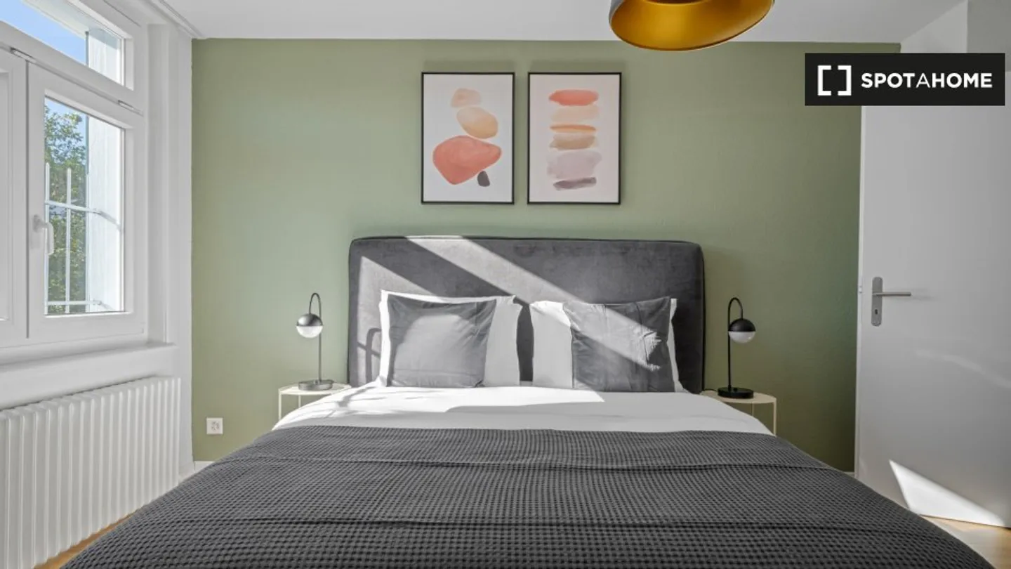 Discover, visit, and rent your new home online with complete confidence. - Photo 8 of 18