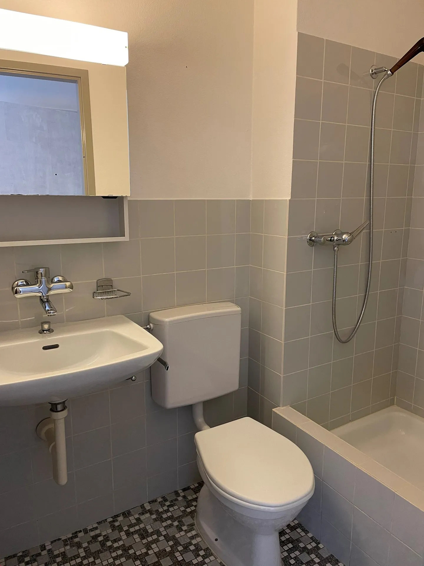 Appartamento 1,5 stanze in centro - Foto 4 di 5