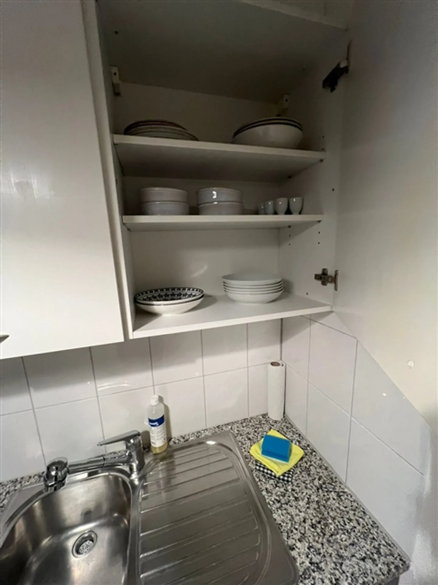 Modern furnished 3.5-room apartment in Zurich Altstetten (near Zurich-Binz) - Photo 13 of 13