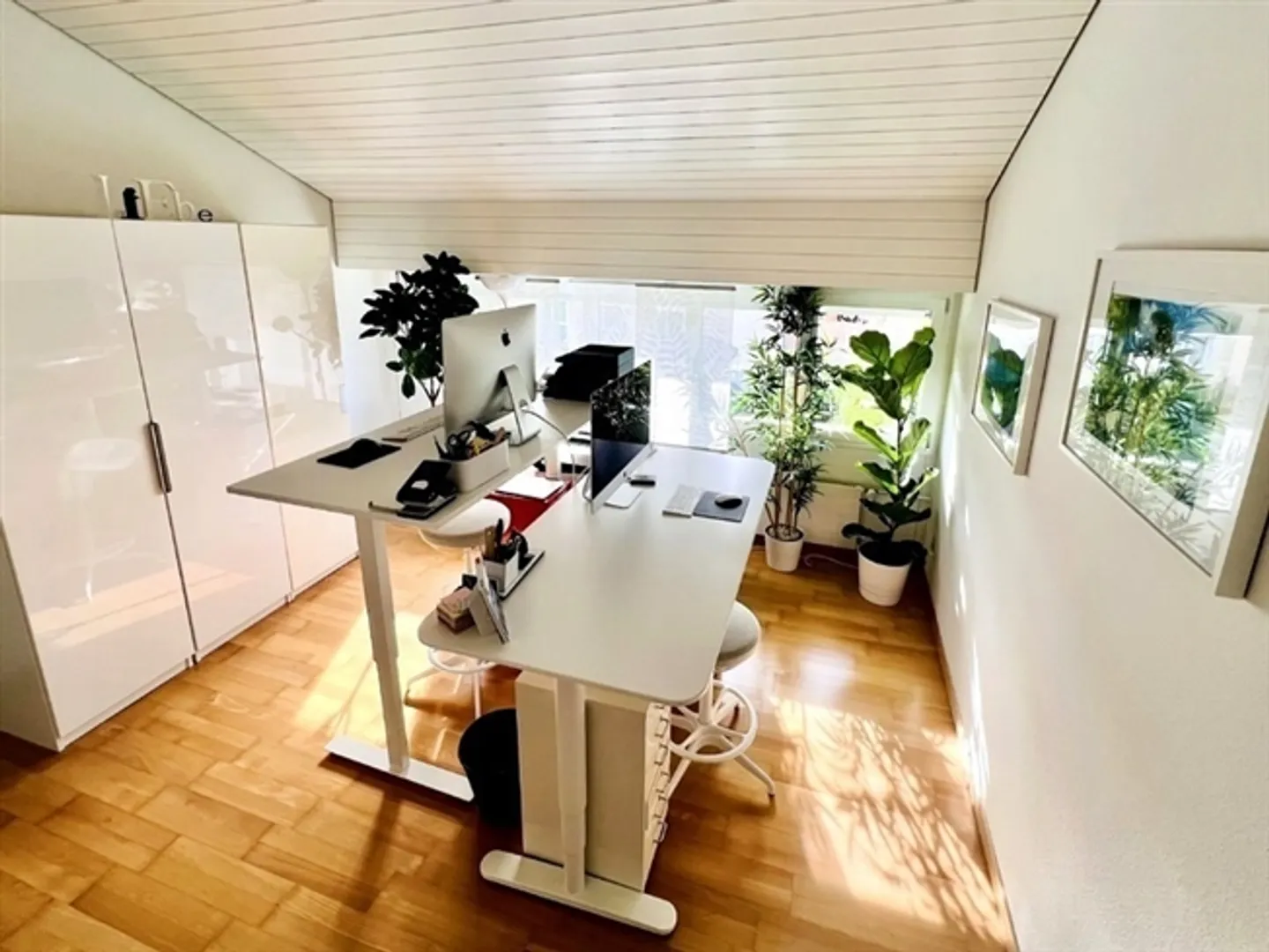 4½ ROOM HOUSE IN MENZINGEN (ZG), FURNISHED, TEMPORARY - Photo 2 of 10