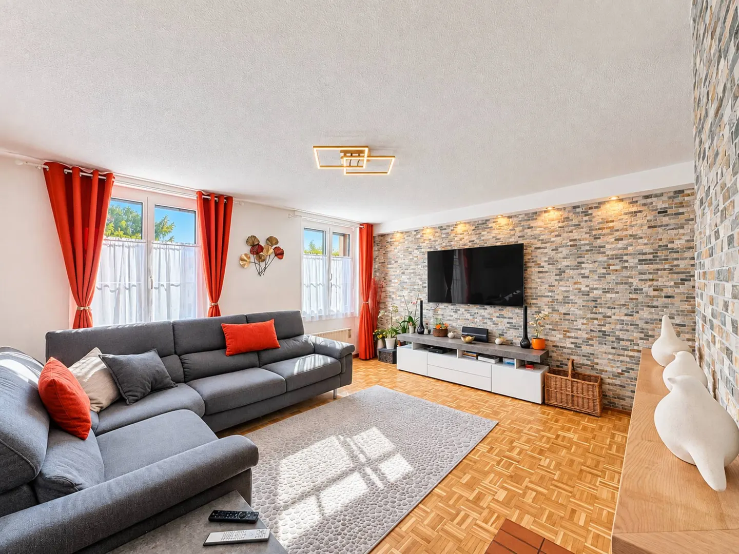 Charmantes Duplex in Dombresson - Foto 1 von 10