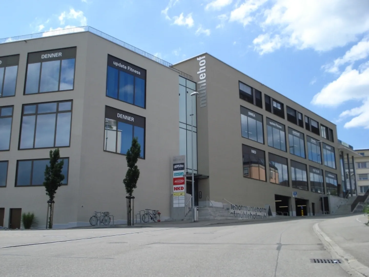 Parkplatz im Freien mieten - Foto 2 von 3