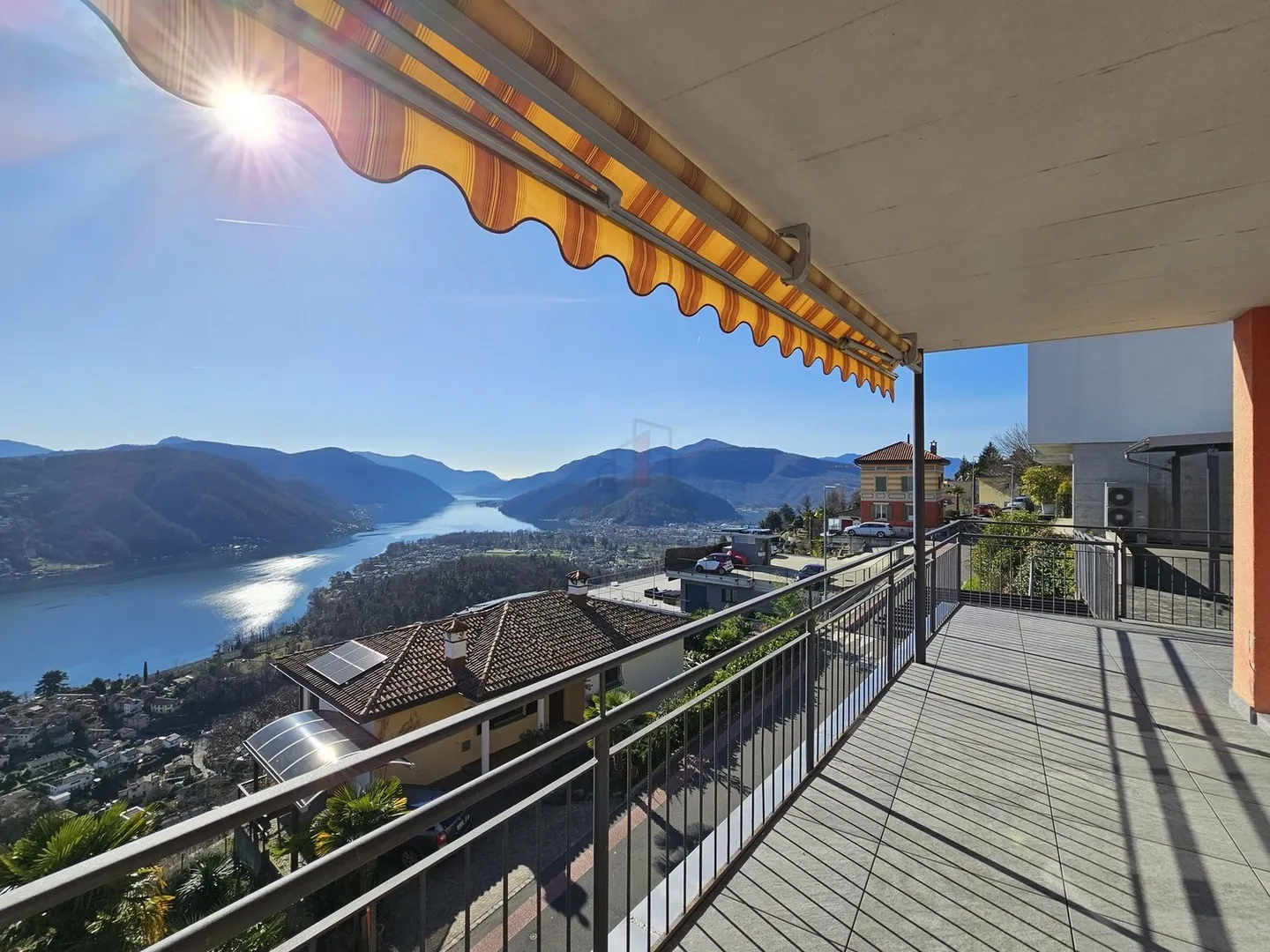 FANTASTISCHES DOPPELHAUS MIT ATEMBERAUBENDER AUSSICHT - Foto 13 von 13