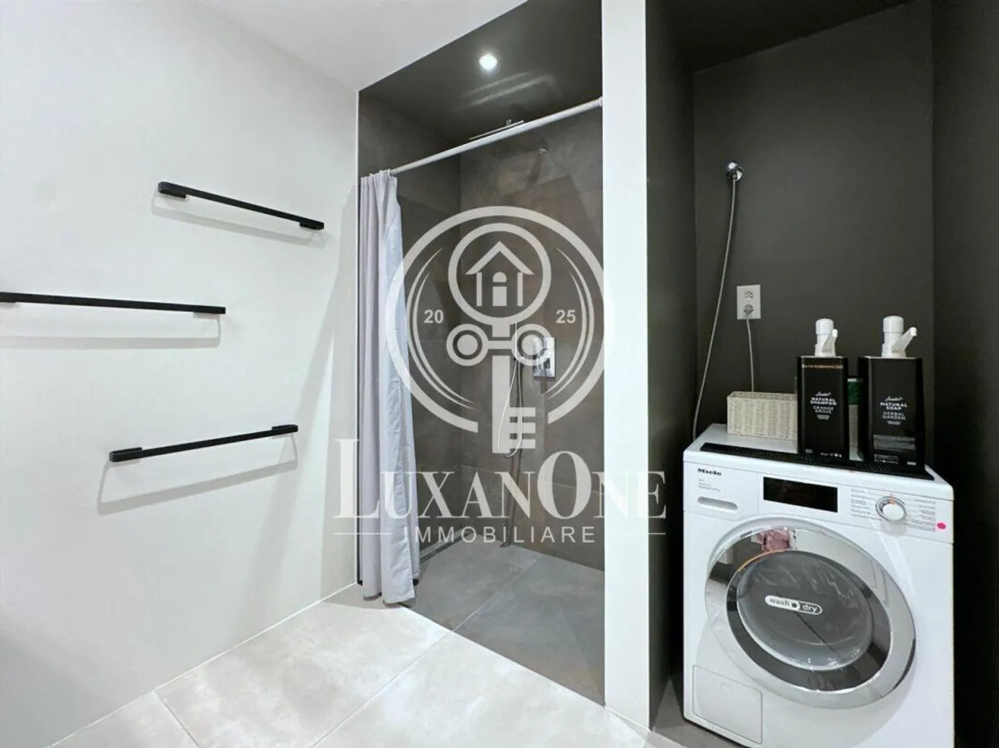 Luxuswohnung mit Seeblick - Foto 10 von 11