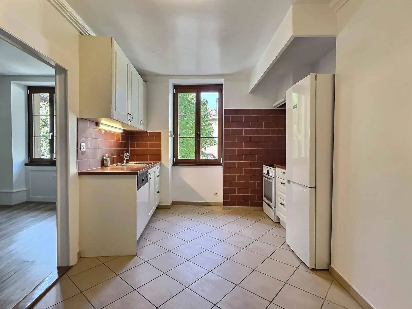 Appartement de 5,5 pièces charmant - Photo 3 sur 12