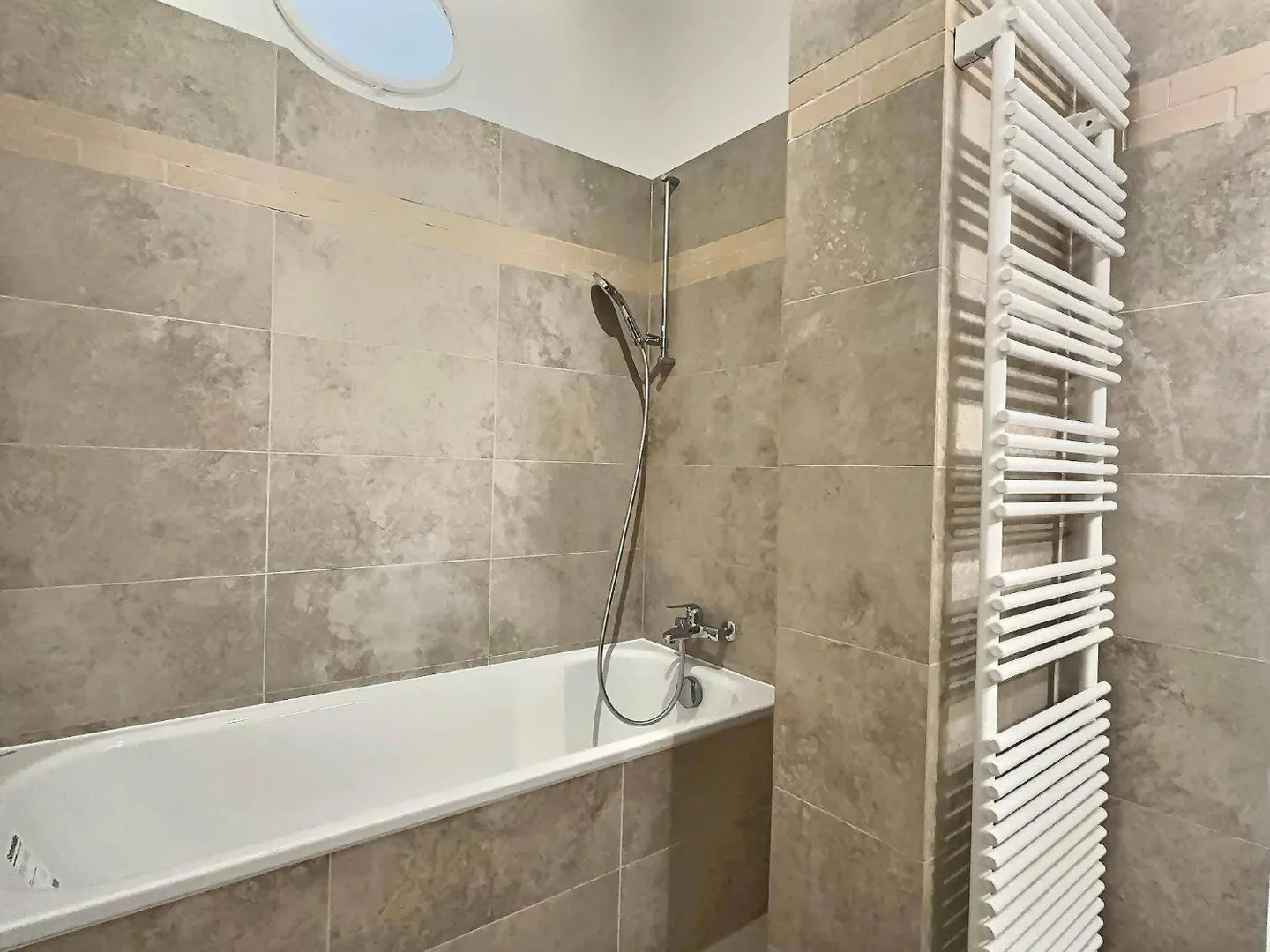 Appartement de 5,5 pièces charmant - Photo 8 sur 12