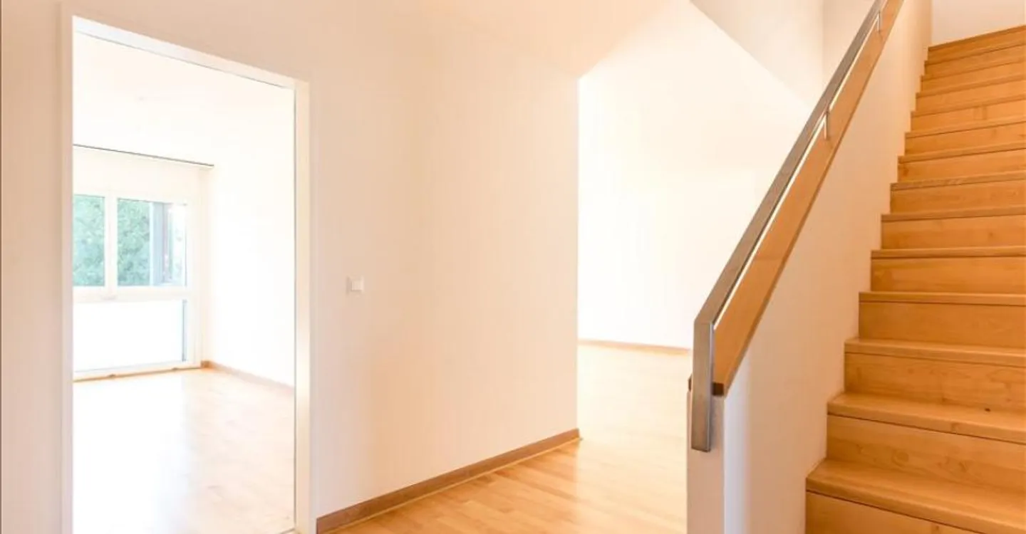 Duplex de Luxe avec Vue sur le Lac - Photo 8 sur 12