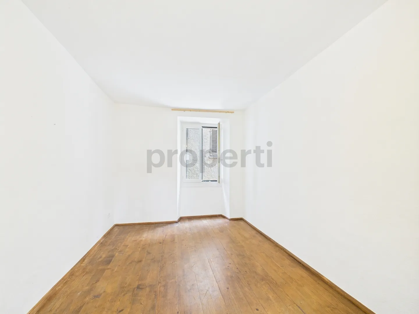 8-room house with authentic charm in the historic village of Novaggio with panoramic views and lake view - Photo 8 of 13