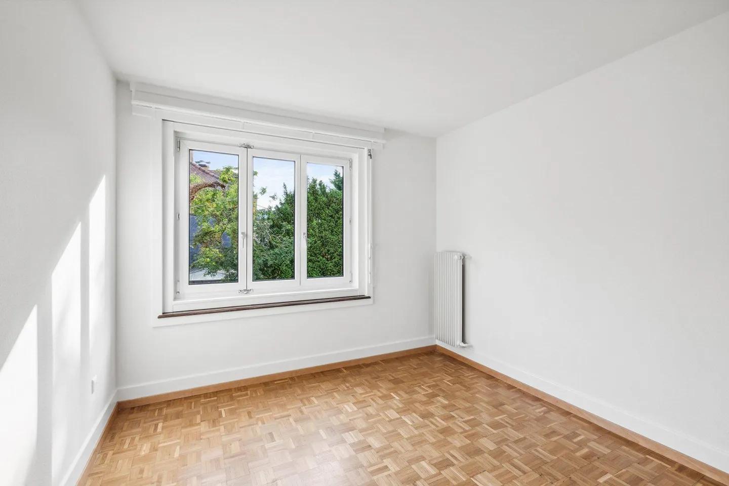 2.5-room apartment in the center of Neuchâtel - No deposit required! - Photo 4 of 8