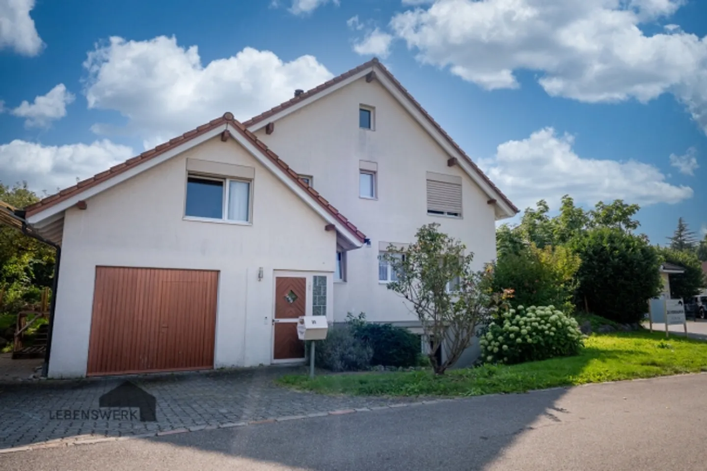 Offene Besichtigung: Einfamilienhaus mit Einliegerwohnung in Uttwil, B - Foto 2 von 10