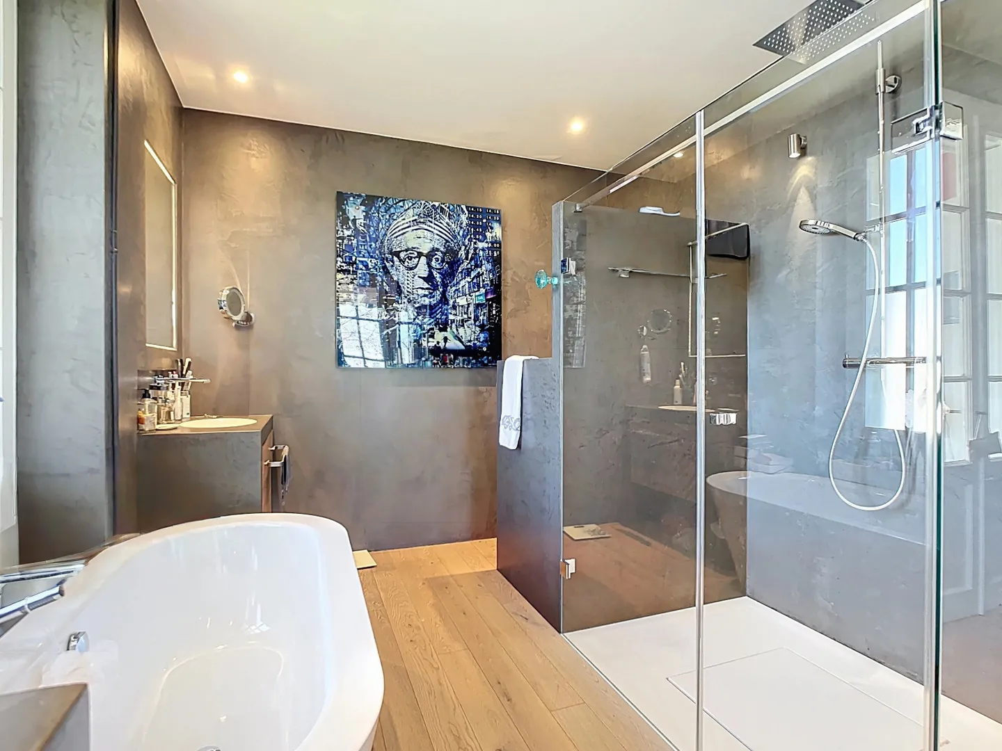 Prestigious villa with swimming pool - Photo 3 of 6