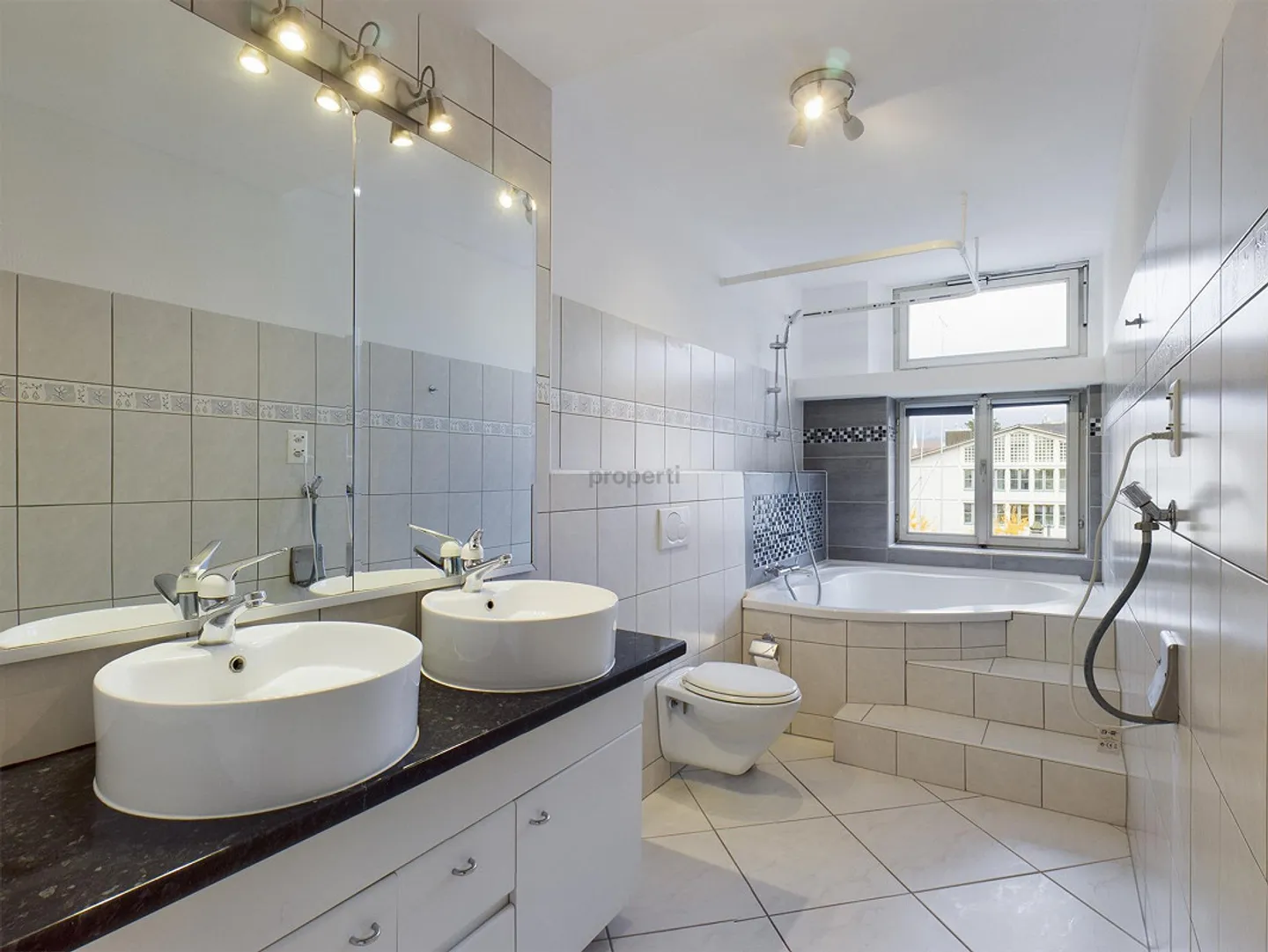 Charmant appartement 4 pièces à Solothurn - Photo 5 sur 6