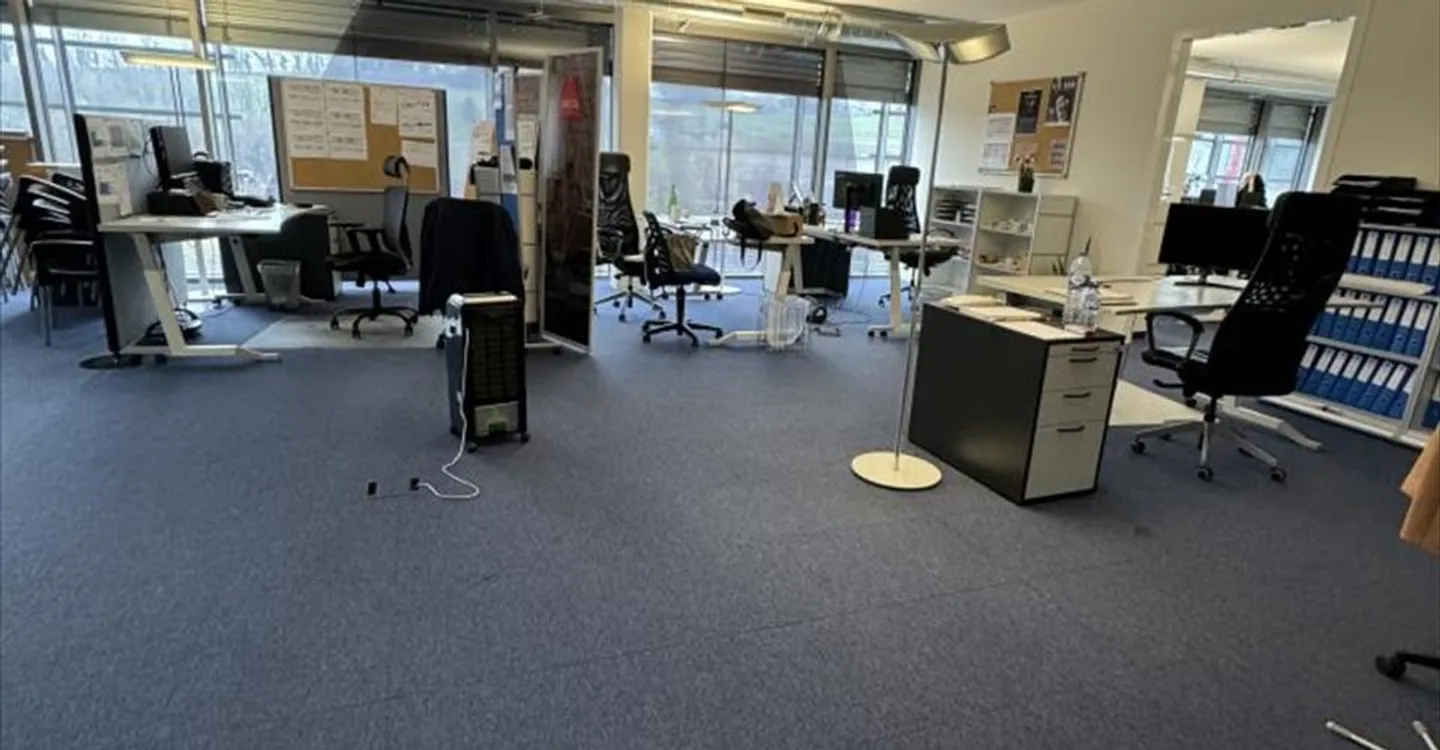 Spazio ufficio in affitto - Foto 5 di 10