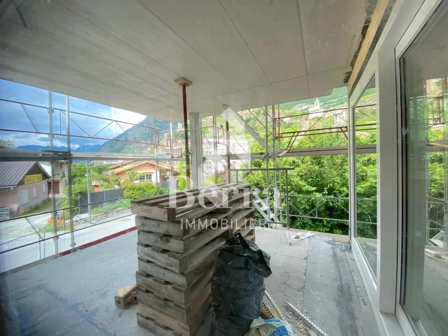 Apartment for sale - Photo 1 of 13