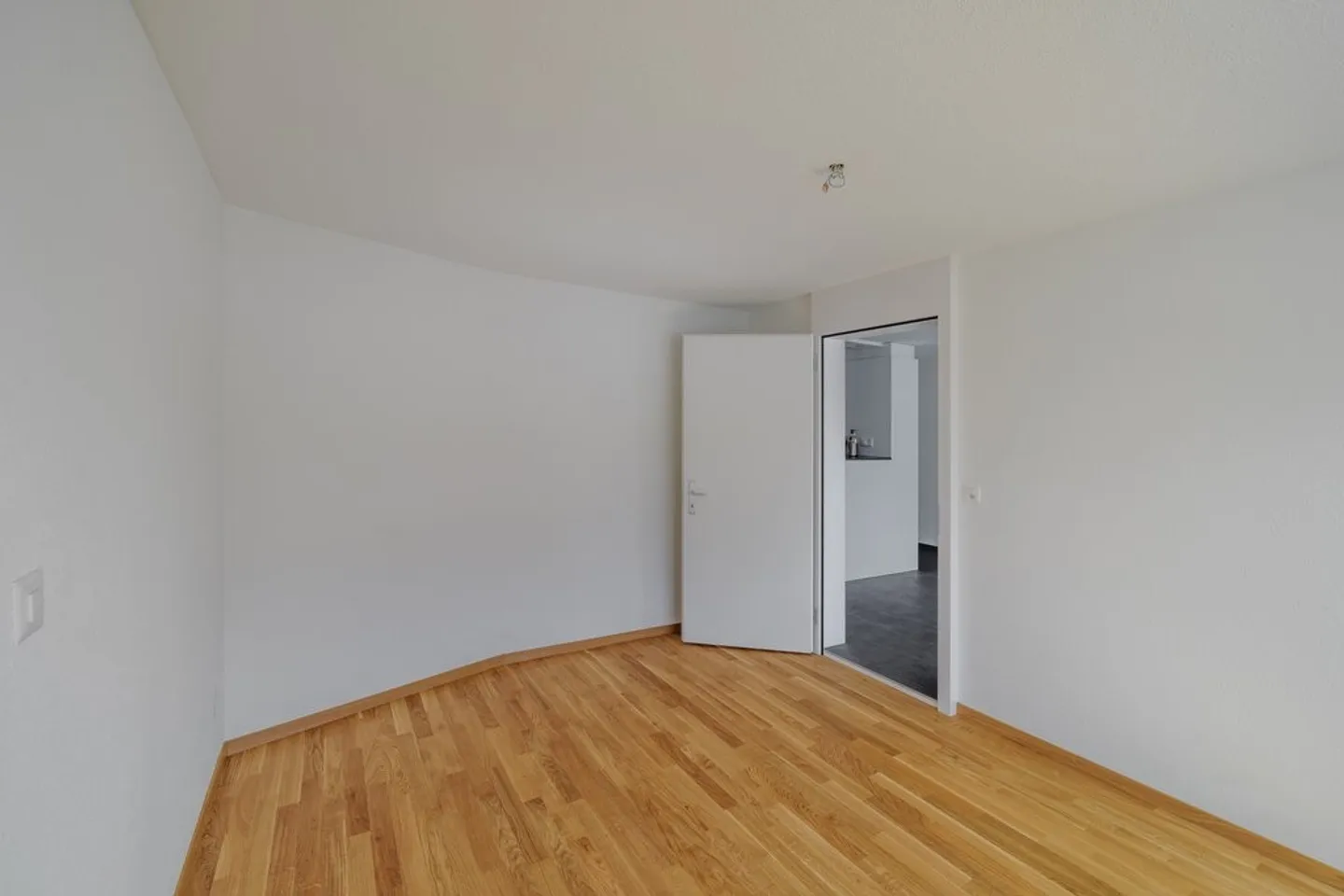 2-room apartment - Photo 3 of 6