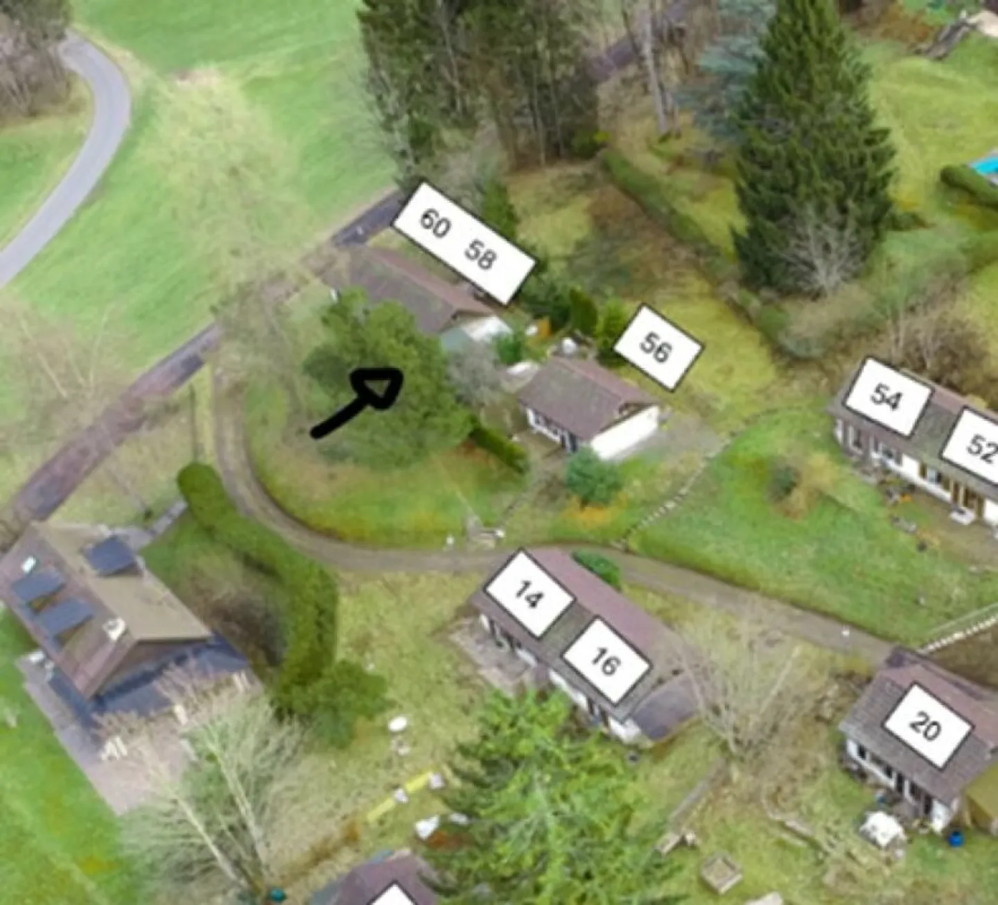 Piccola casa bifamiliare con 2 camere a Montreux - Foto 16 di 16