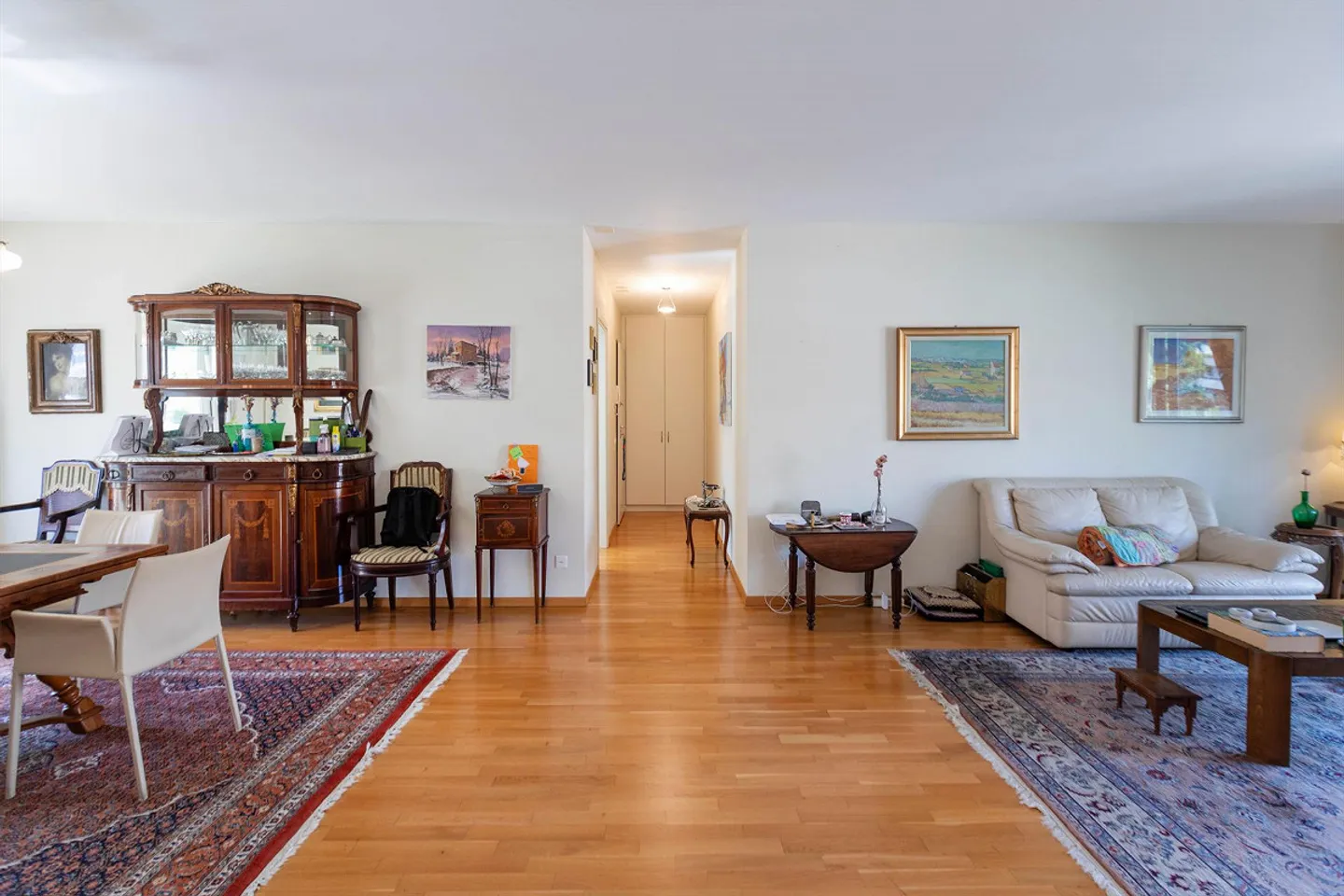 Lugano: geräumige 4,5-Zimmer-Wohnung mit freiem Blick - Foto 6 von 12