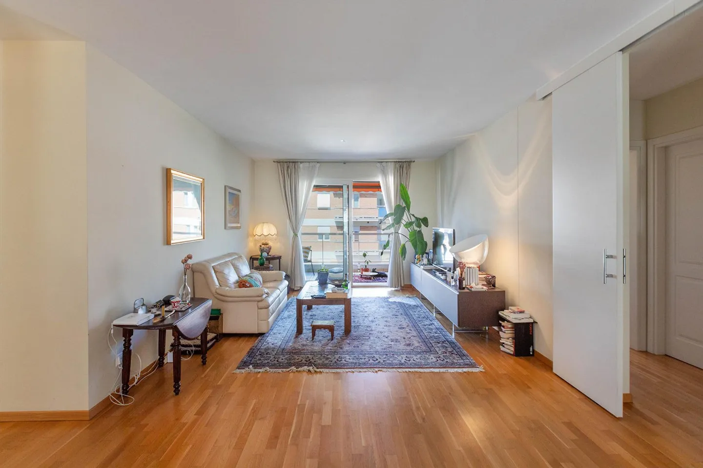 Lugano: geräumige 4,5-Zimmer-Wohnung mit freiem Blick - Foto 10 von 12