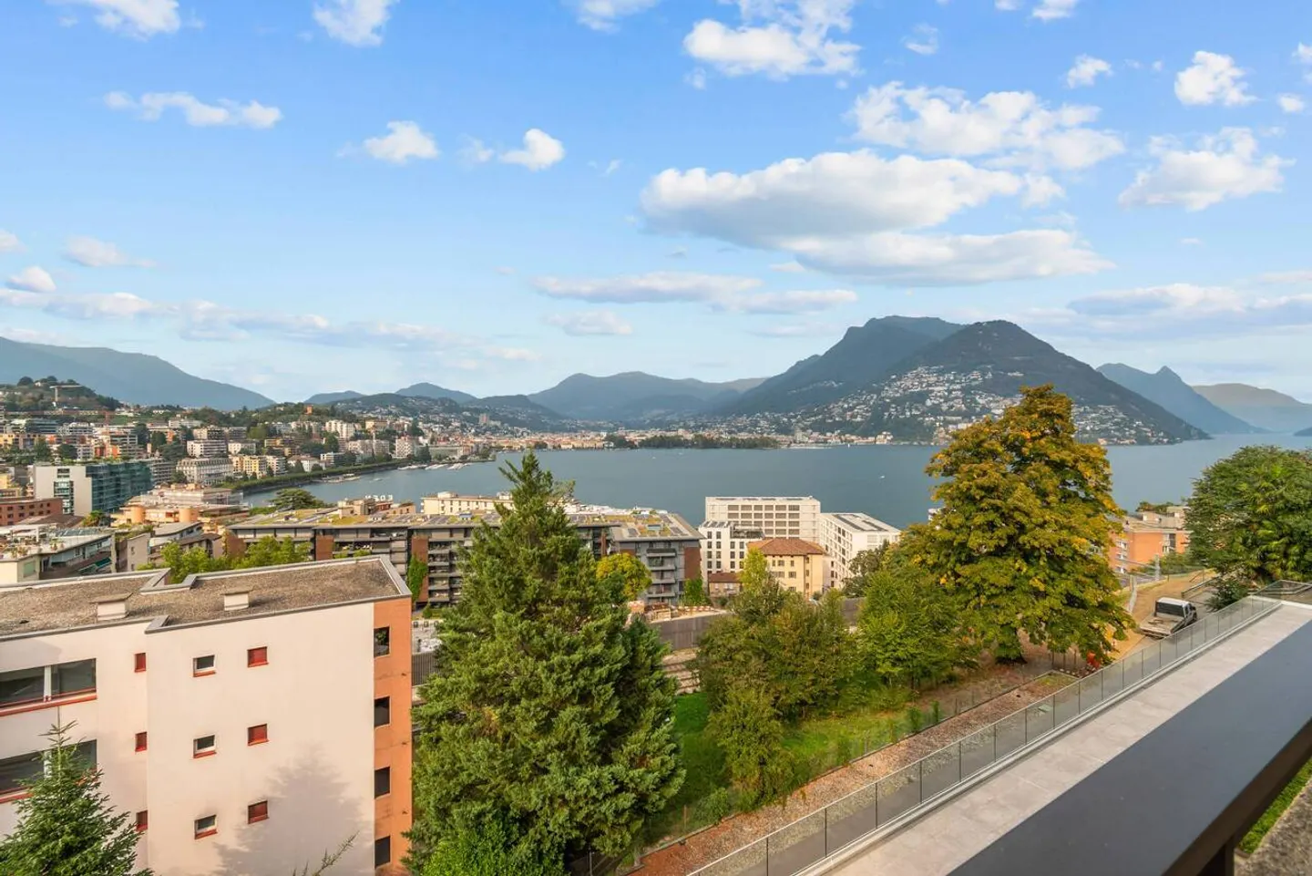 Luxury Apartment with Lake View - Photo 1 of 14
