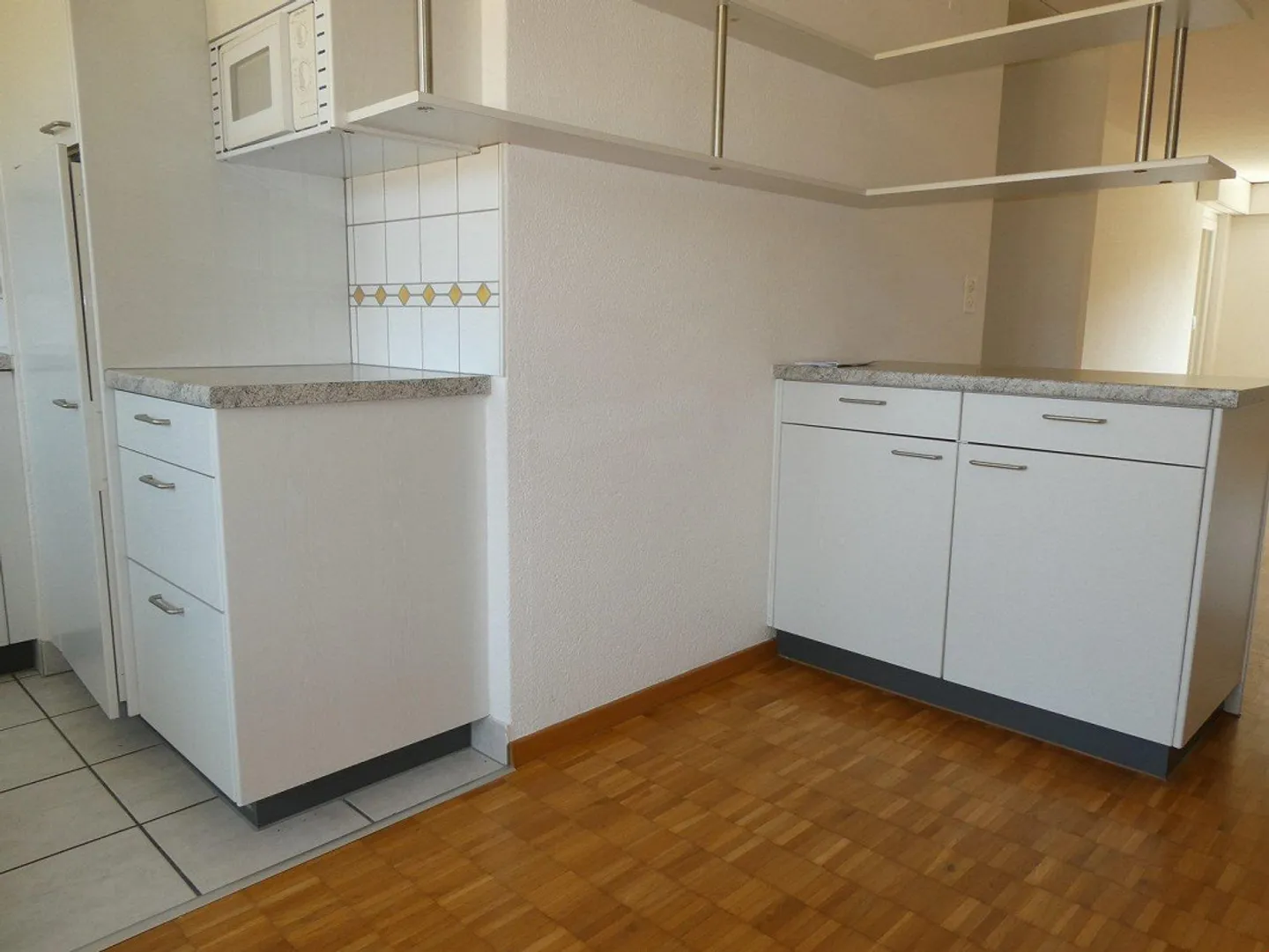 Appartamento arredato di 3,5 locali con un eccellente rapporto qualità-prezzo - Foto 3 di 13