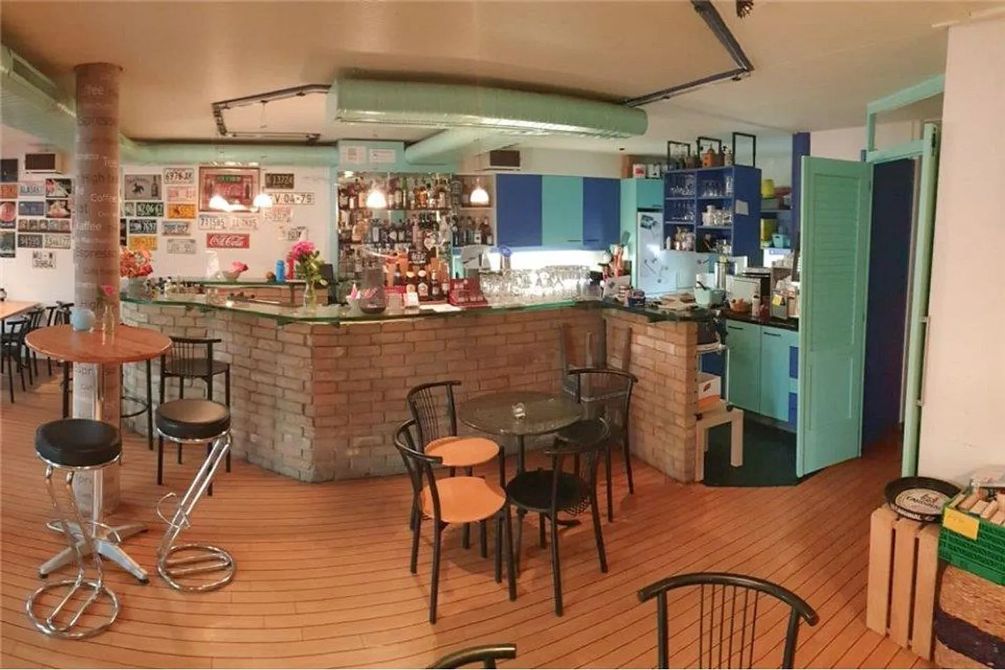 Caffè, Bar, Bistro nel bellissimo Toffen - Foto 5 di 7