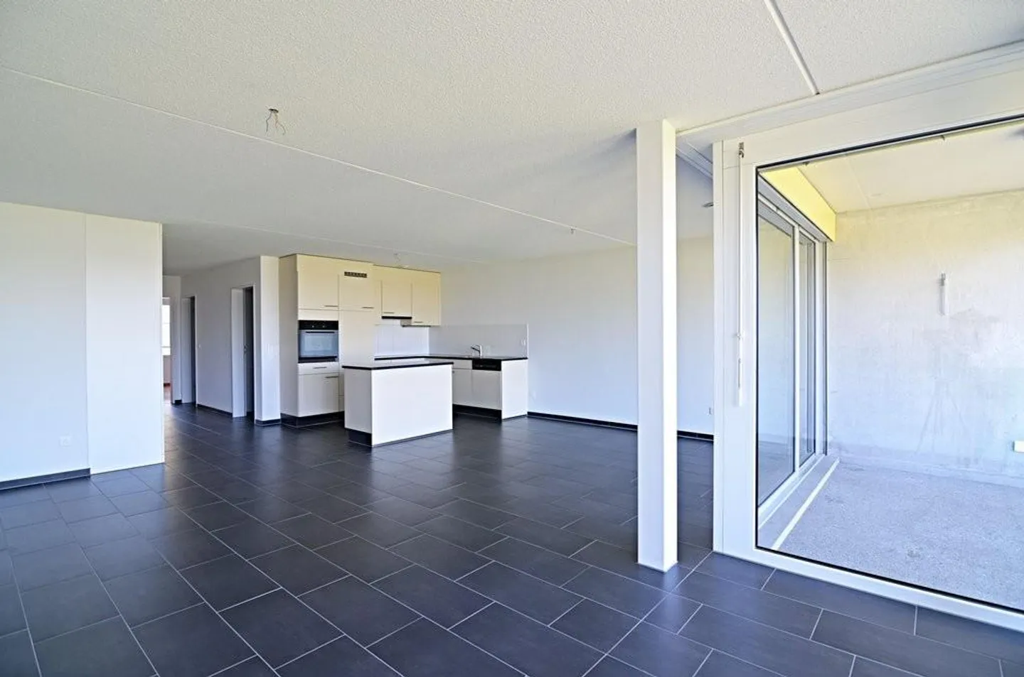 L'appartamento cerca un nuovo inquilino. - Foto 4 di 8