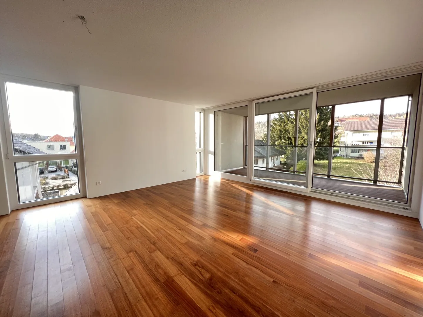 Modern 3.5-room apartment in Orpund - Photo 4 of 8