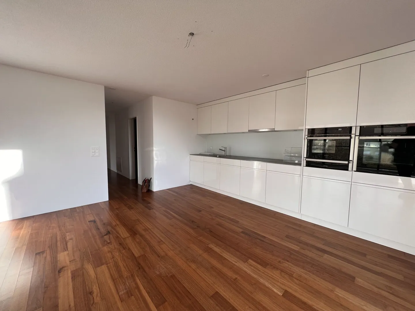 Modern 3.5-room apartment in Orpund - Photo 5 of 8