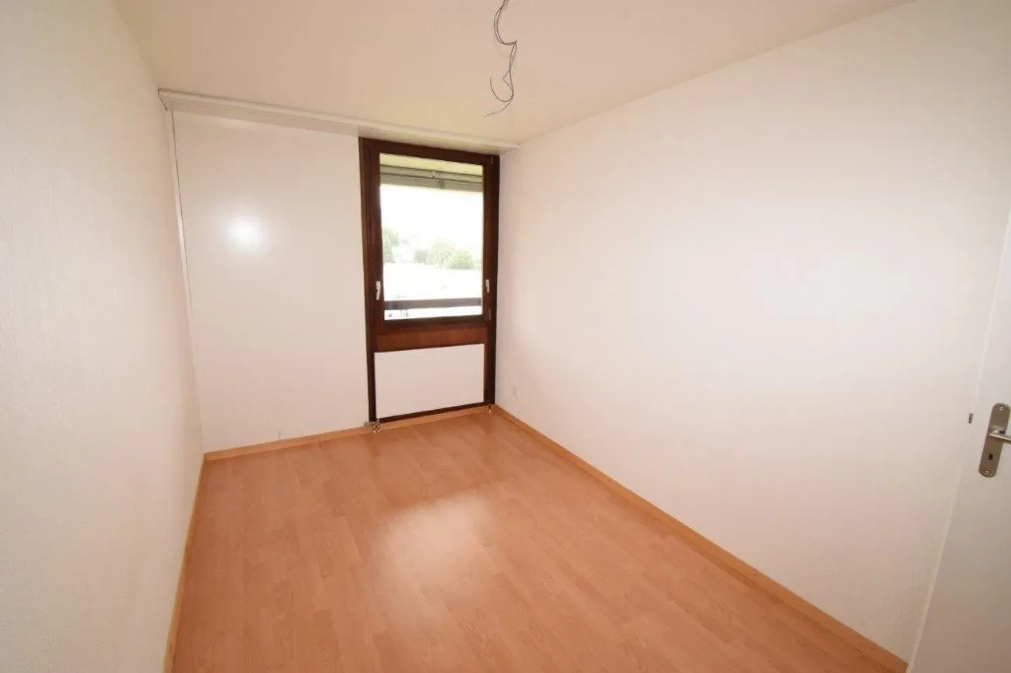 Grosse und Helle 4.5 Zimmerwohnung - Zentral und doch im Grünen - Foto 9 von 13