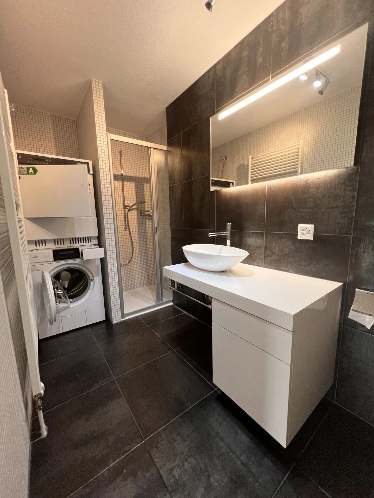 Modern 3.5-room apartment in Orpund - Photo 8 of 8