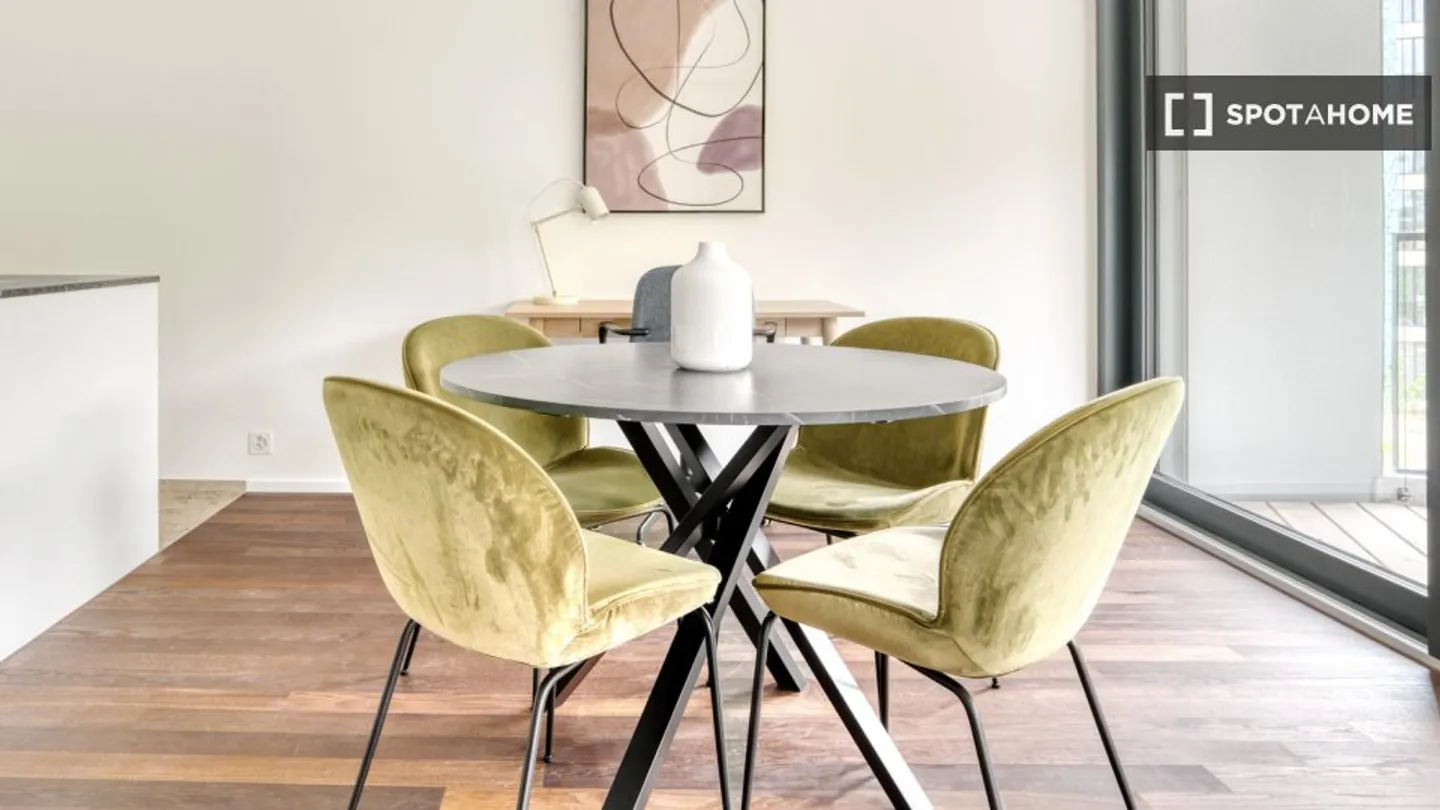 Découvrez, visitez et louez votre nouveau chez-vous en ligne en toute confiance. - Photo 4 sur 12