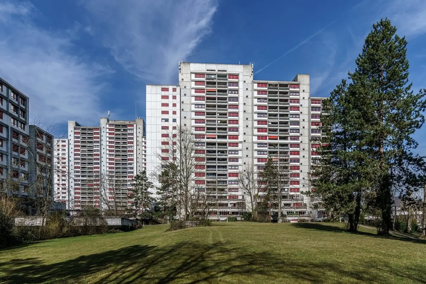 Votre nouveau chez-vous avec vue - 4,5 pièces au 5ème étage de Liebrüti - Photo 1 sur 6