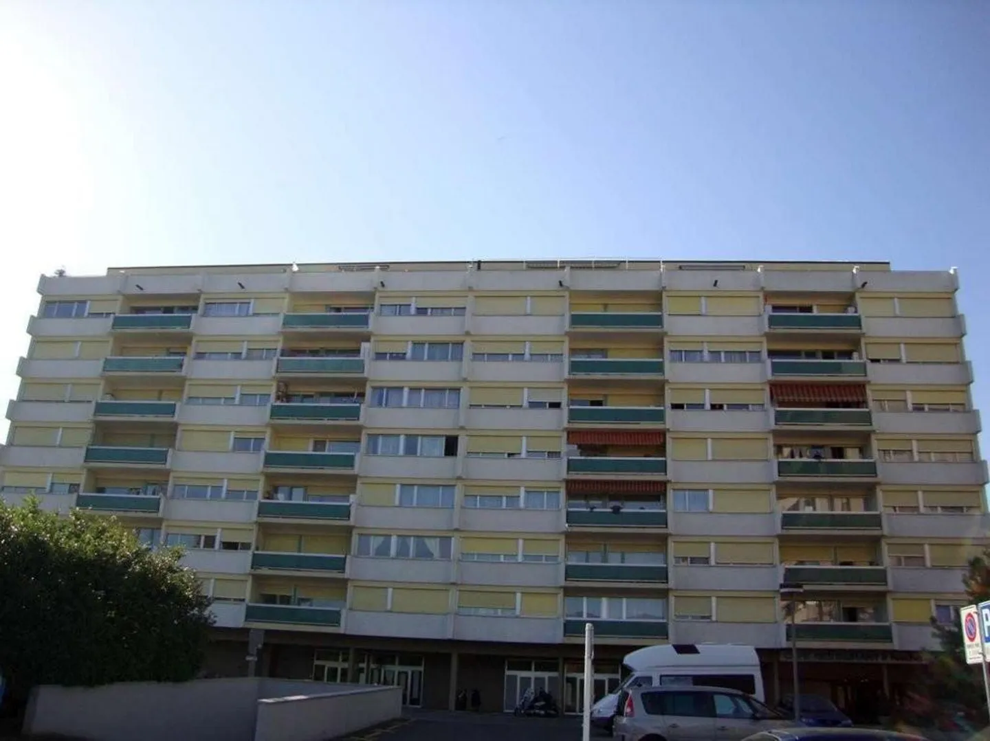 Parkplatz zu vermieten - Thônex - Foto 1 von 2