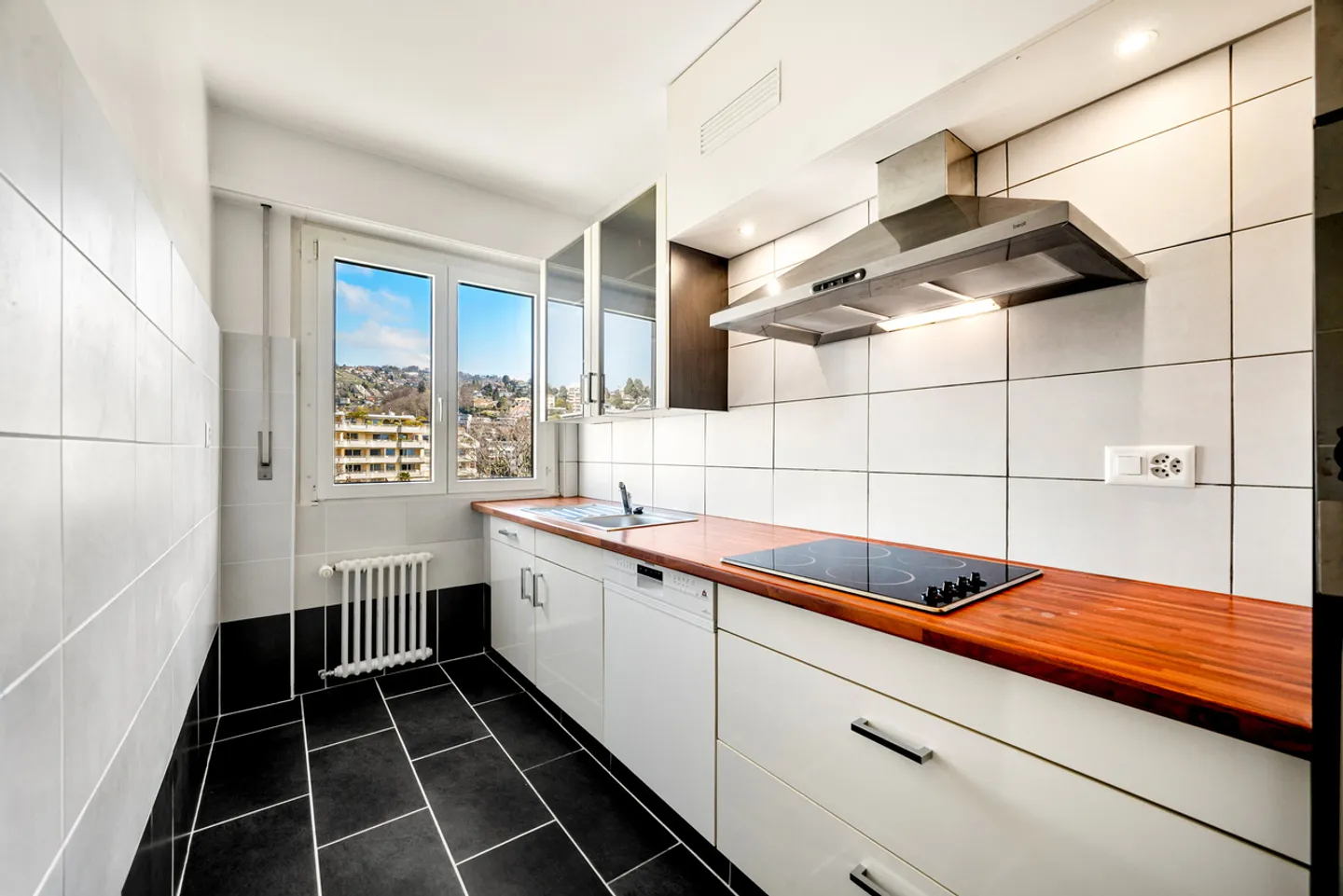 3.5 Room Apartment - Photo 10 of 13